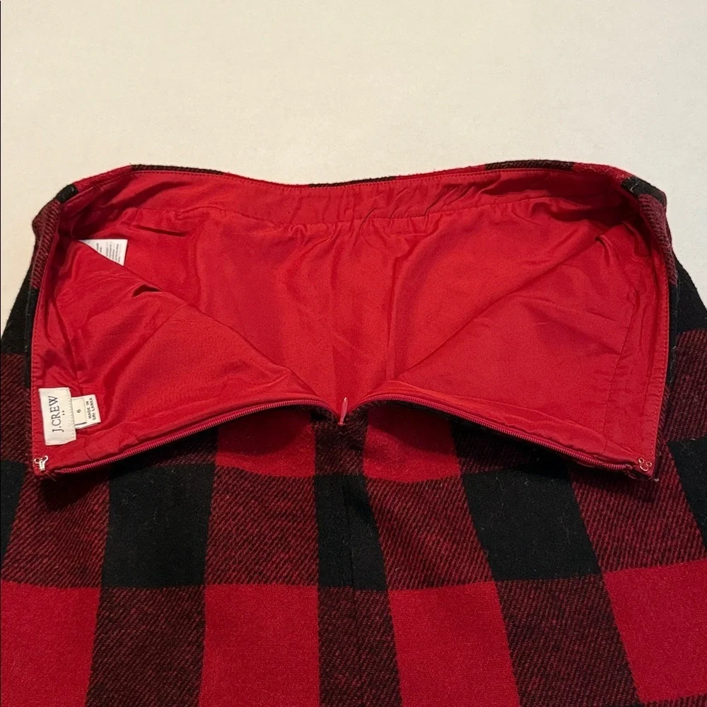 J. Crew Factory Ruffle-Front Mini Skirt in Double-Serge Wool Red/Black Size 6